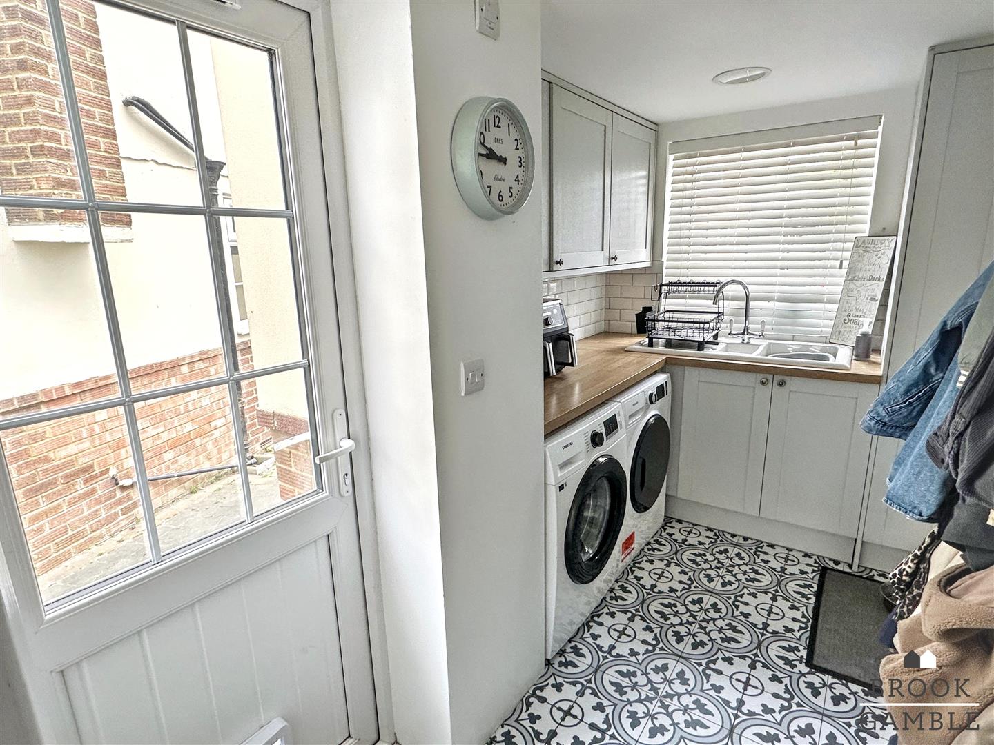 3 Bedroom House. Lawns Avenue in Eastbourne,  22